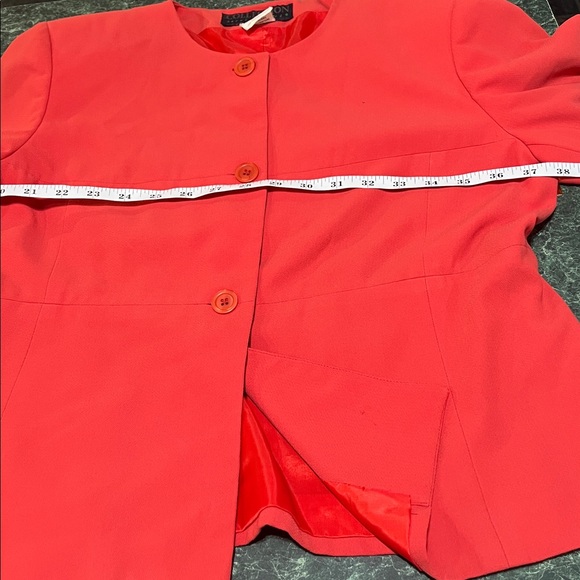 Harve Bennard Collection women coral 2 pc suit. Blouse FREE with purchase ♥️ - Picture 13 of 16